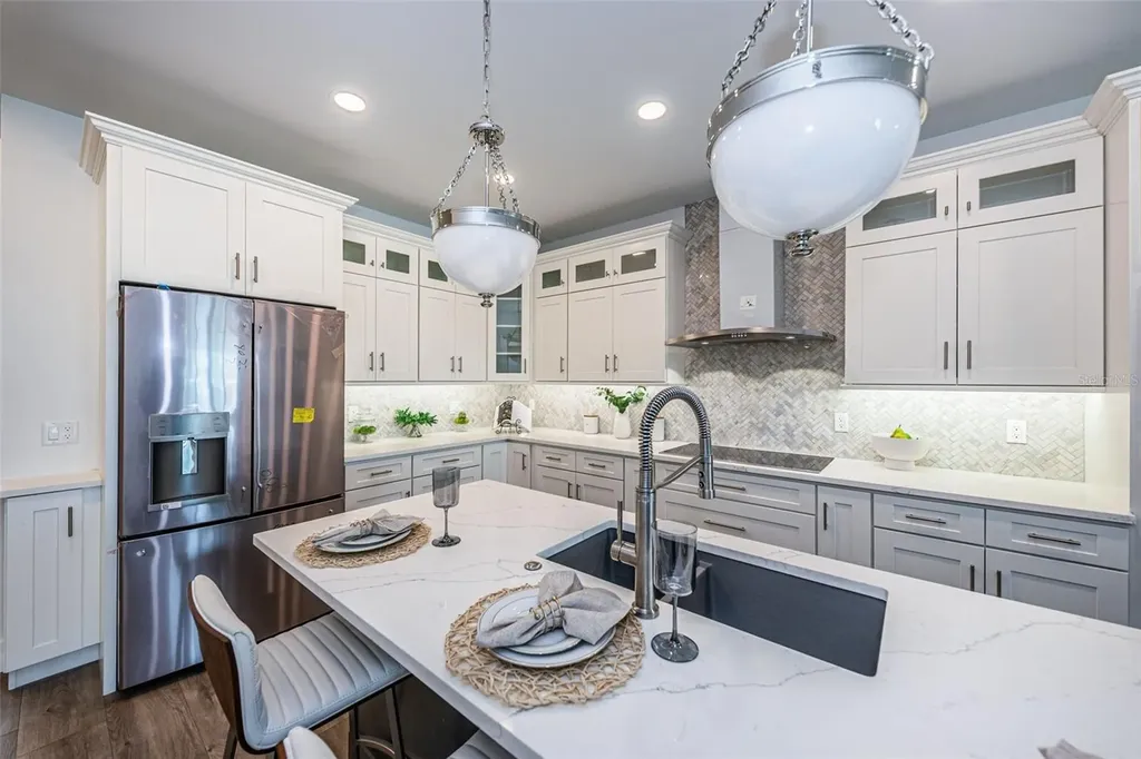 12305 3rd Street E Treasure Island FL 33706