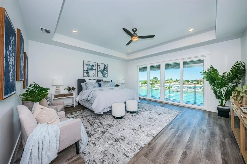 12305 3rd Street E Treasure Island FL 33706