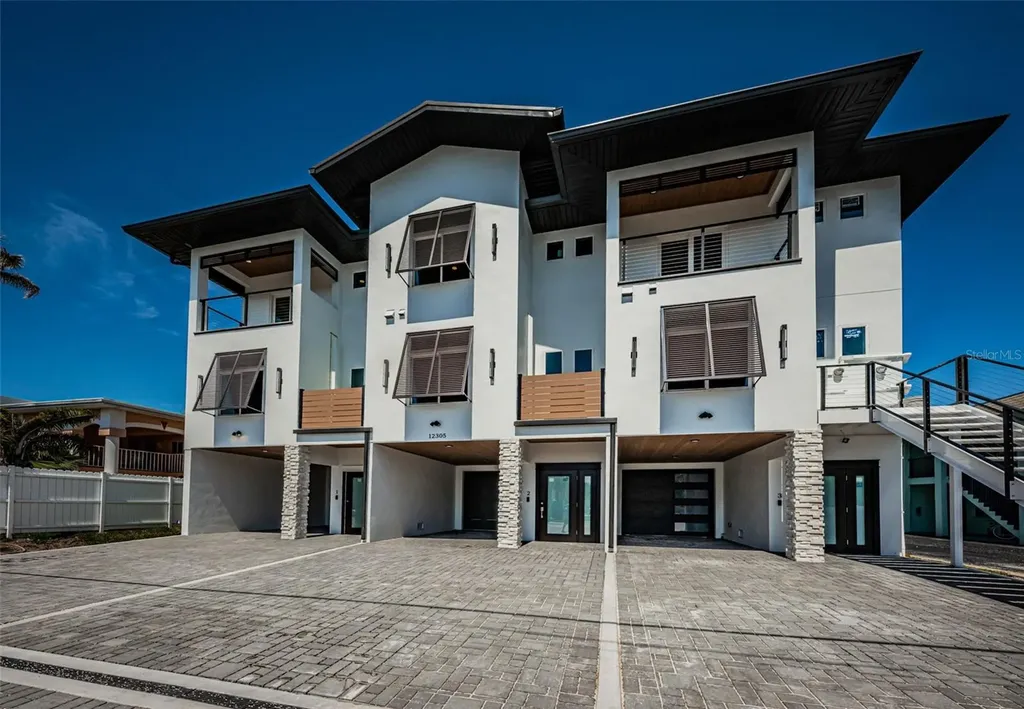 12305 3rd Street E Treasure Island FL 33706