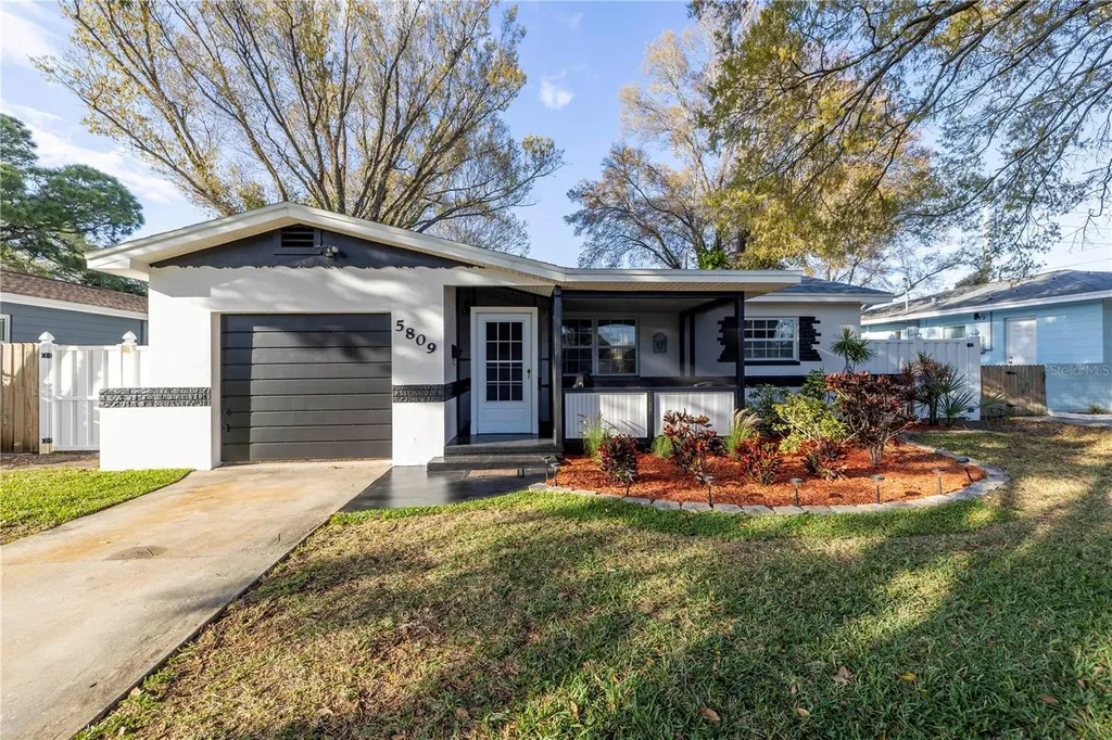 5809 Dartmouth Avenue N St Petersburg FL 33710