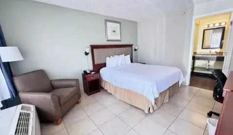 504 S Gulfview Boulevard Clearwater FL 33767