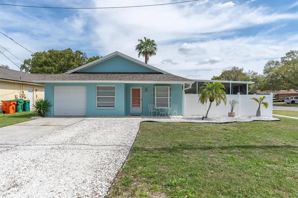 1402 14th Street Palm Harbor FL 34683