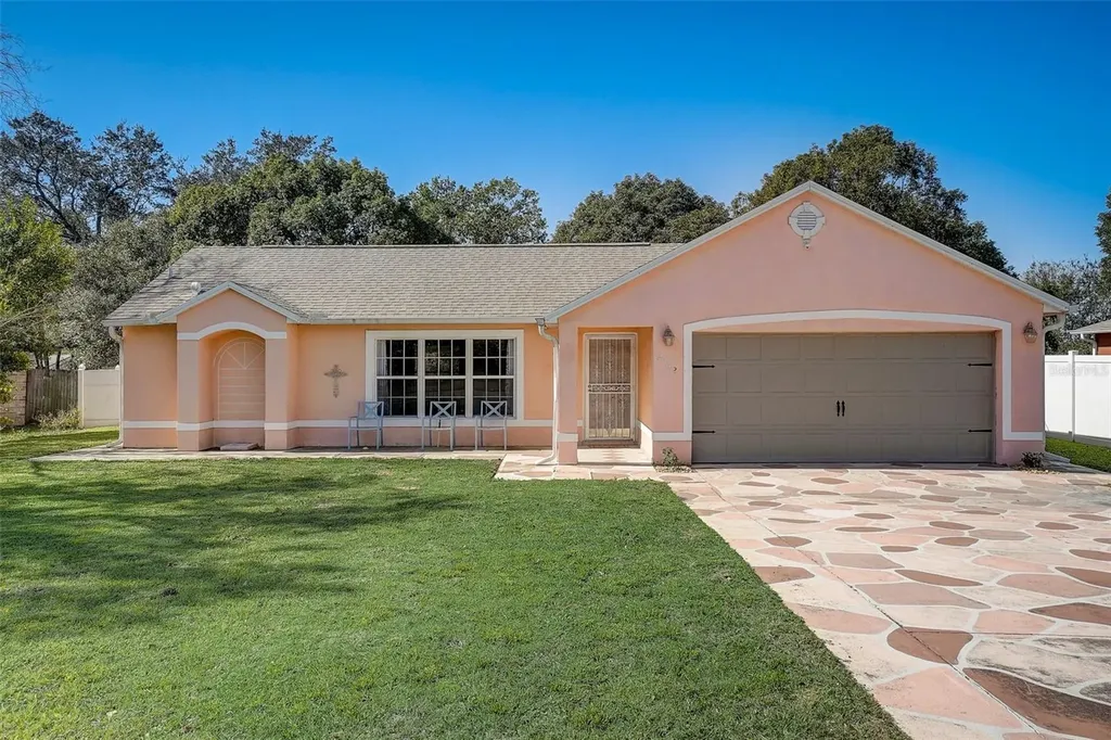 2432 Eustace Avenue Deltona FL 32725
