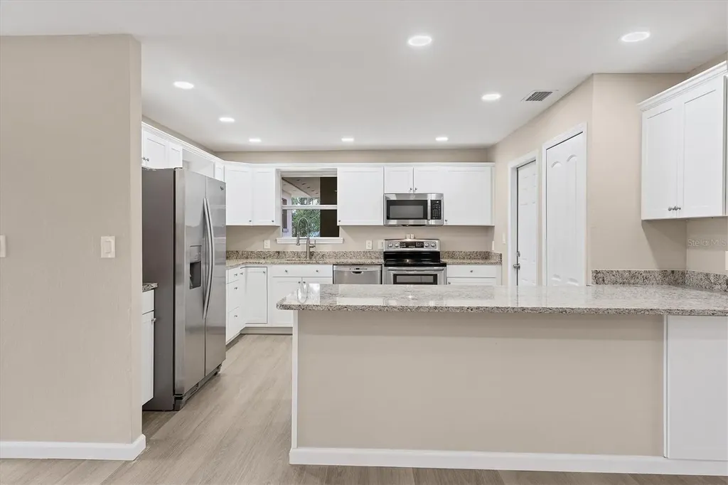76 Caddy Road Rotonda West FL 33947