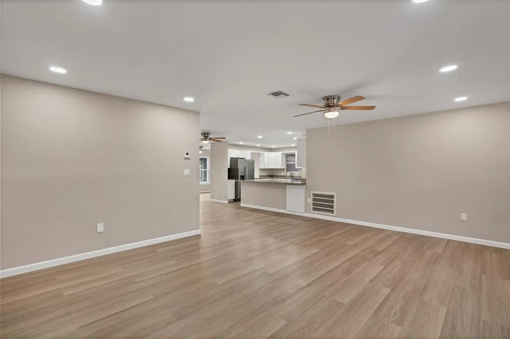 76 Caddy Road Rotonda West FL 33947
