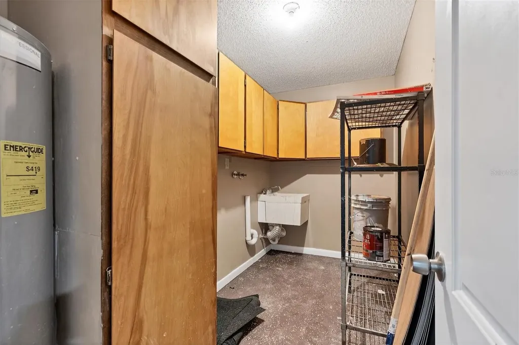 76 Caddy Road Rotonda West FL 33947