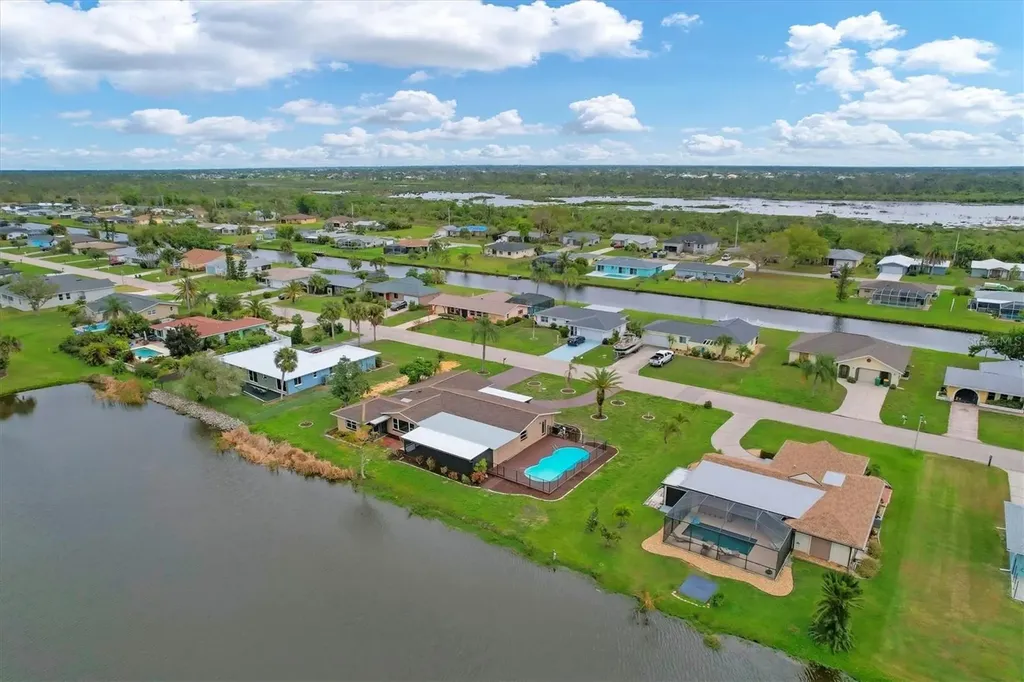 76 Caddy Road Rotonda West FL 33947