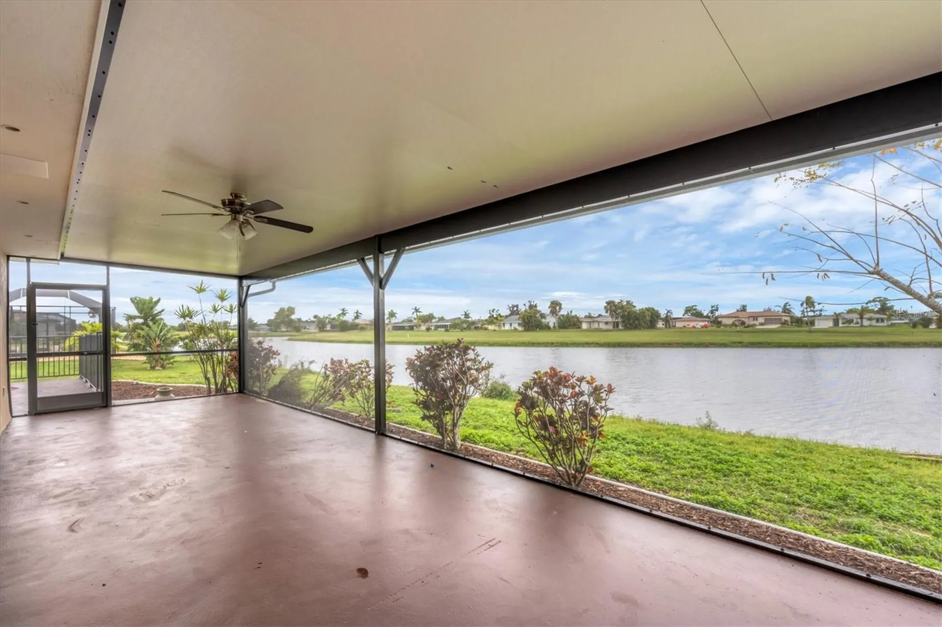 76 Caddy Road Rotonda West FL 33947