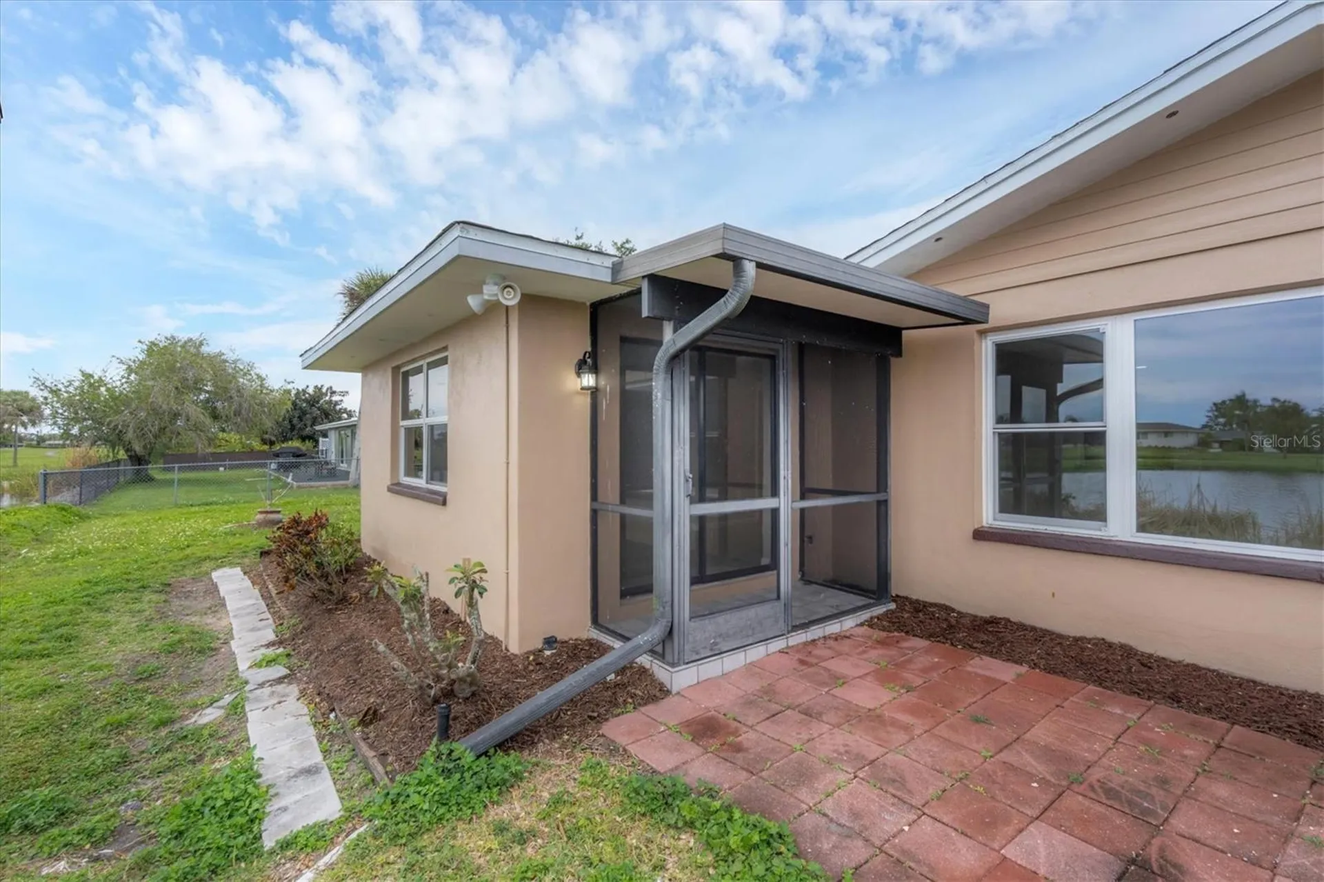 76 Caddy Road Rotonda West FL 33947