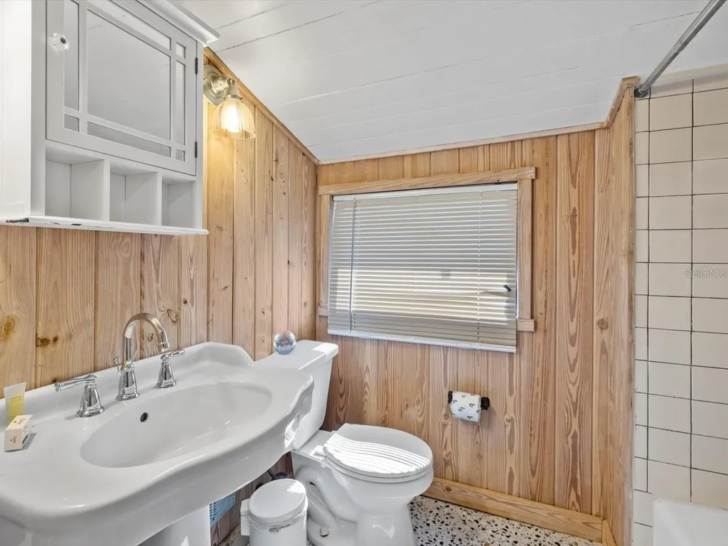 1810 Morrill Street Sarasota FL 34236