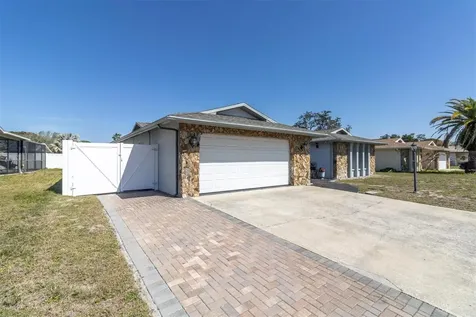 8731 Woodmont Lane Port Richey FL 34668