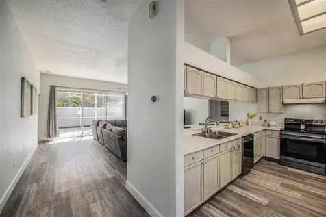 9648 Fox Hearst Road Tampa FL 33647