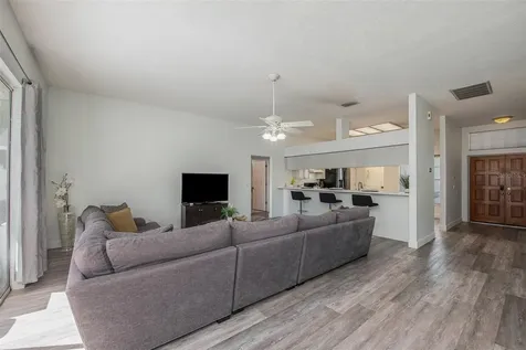 9648 Fox Hearst Road Tampa FL 33647