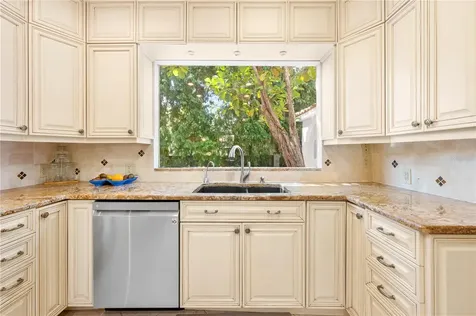 4804 W Woodmere Road Tampa FL 33609