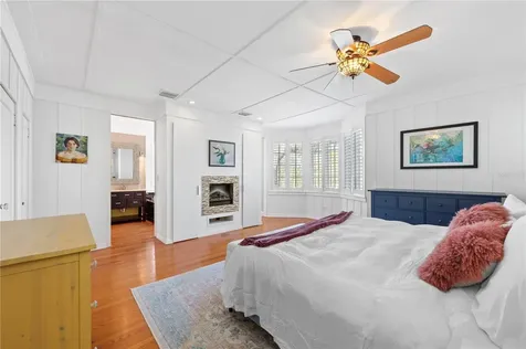 4804 W Woodmere Road Tampa FL 33609
