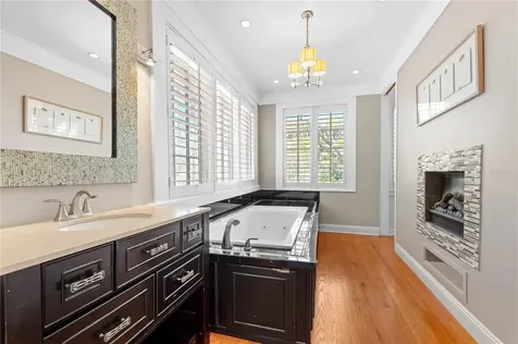 4804 W Woodmere Road Tampa FL 33609