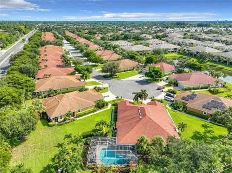 4116 Bridlecrest Lane Bradenton FL 34209