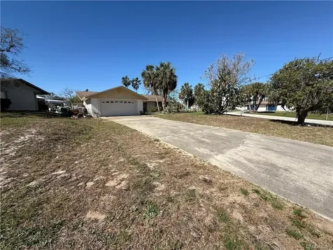 11684 W Sunnybrook Court Crystal River FL 34429