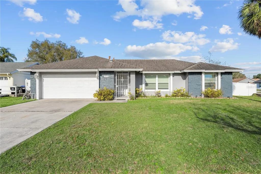 12131 Medan Court Orlando FL 32837