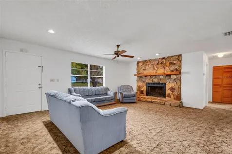 5338 Golden Gate Boulevard Polk City FL 33868