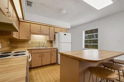 5338 Golden Gate Boulevard Polk City FL 33868
