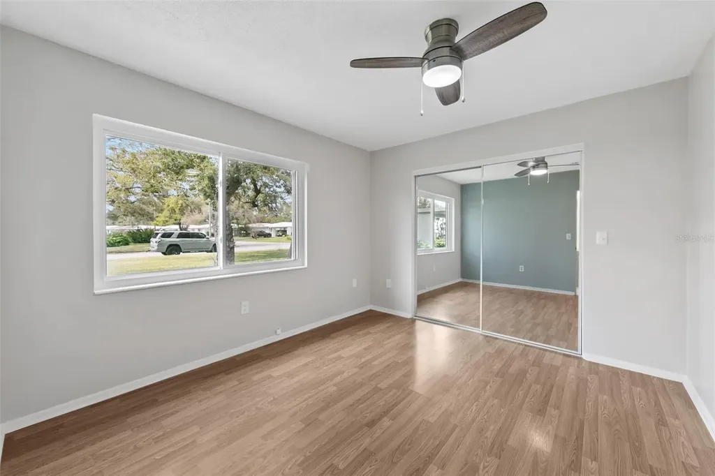 3915 Schwalbe Drive Sarasota FL 34235