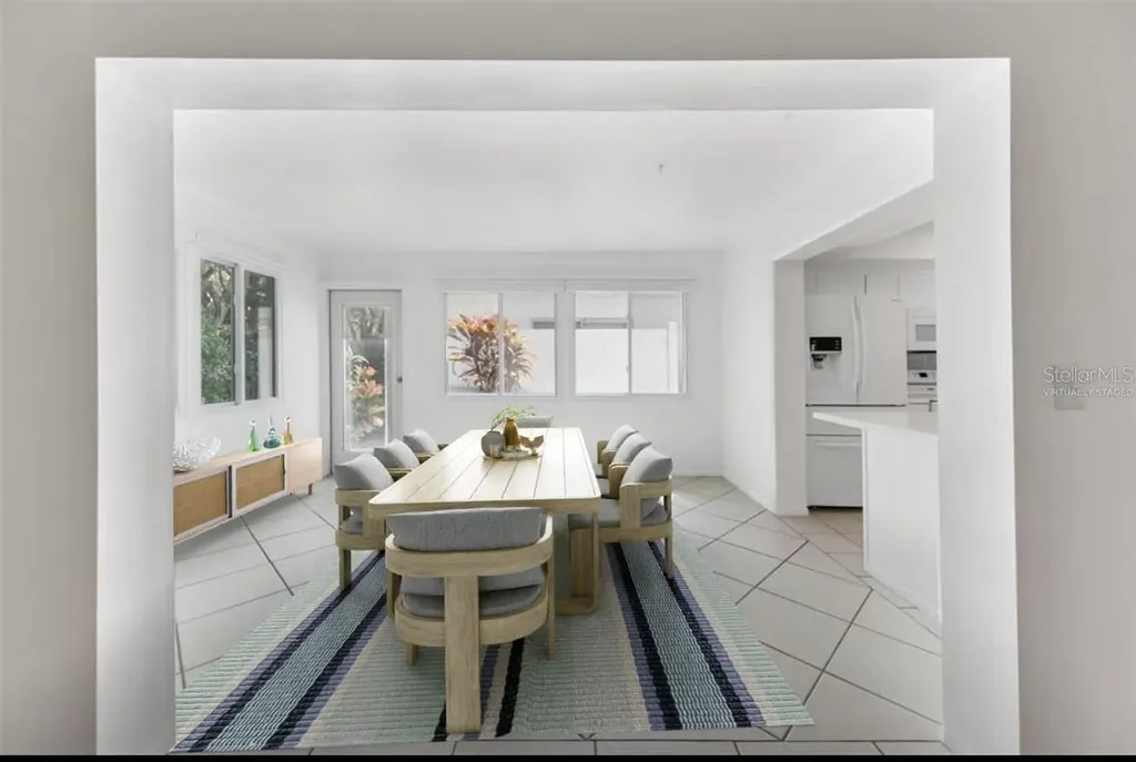 3915 Schwalbe Drive Sarasota FL 34235