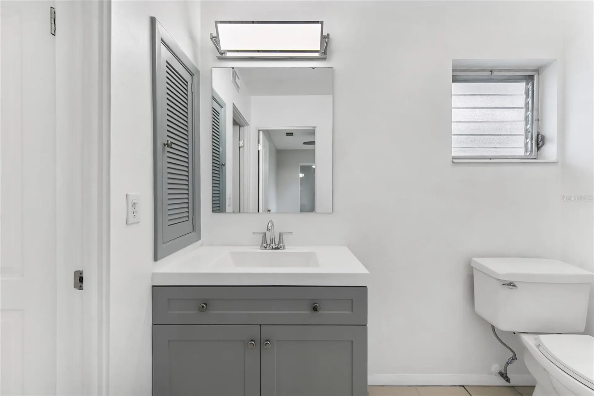 3915 Schwalbe Drive Sarasota FL 34235