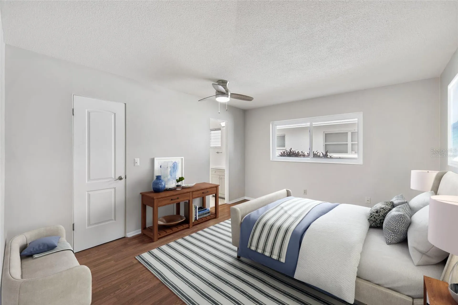 3915 Schwalbe Drive Sarasota FL 34235