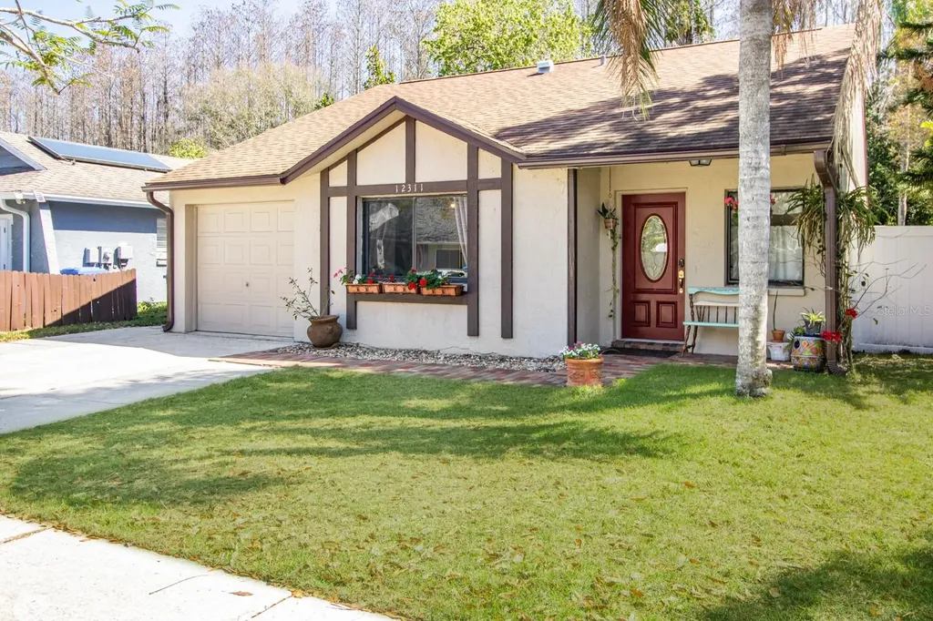 12311 Hidden Brook Drive Tampa FL 33624