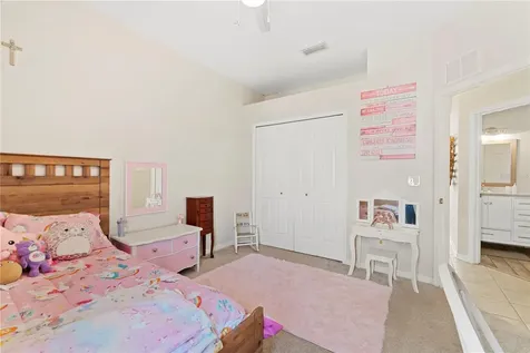 16326 Bridgeglade Lane Lithia FL 33547