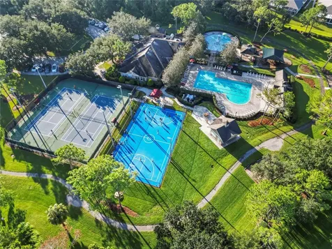 16326 Bridgeglade Lane Lithia FL 33547