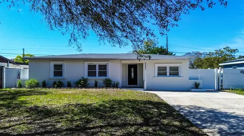 8440 52nd Lane N Pinellas Park FL 33781