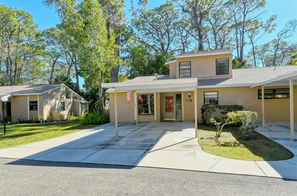 4817 Village Gardens Drive Sarasota FL 34234