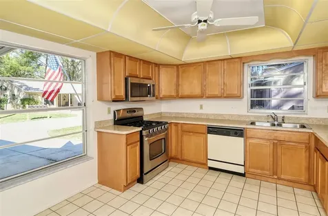 4817 Village Gardens Drive Sarasota FL 34234