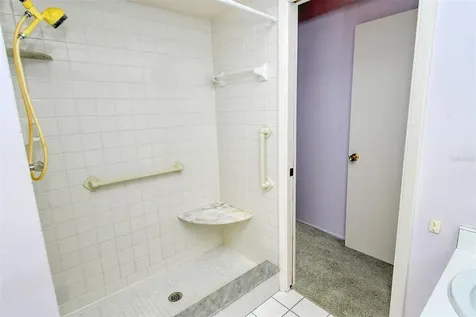 4817 Village Gardens Drive Sarasota FL 34234