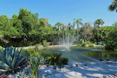 4817 Village Gardens Drive Sarasota FL 34234