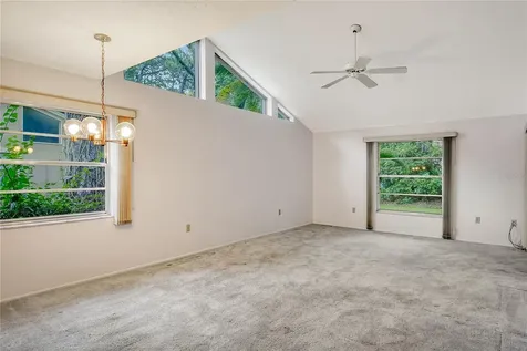 4817 Village Gardens Drive Sarasota FL 34234