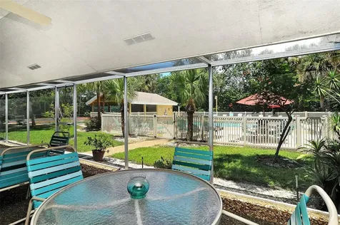 4817 Village Gardens Drive Sarasota FL 34234
