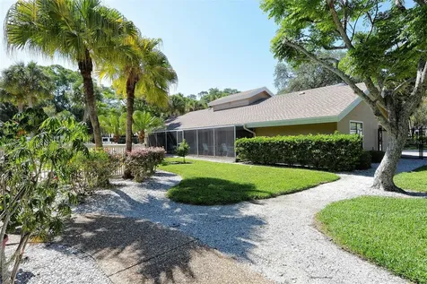 4817 Village Gardens Drive Sarasota FL 34234