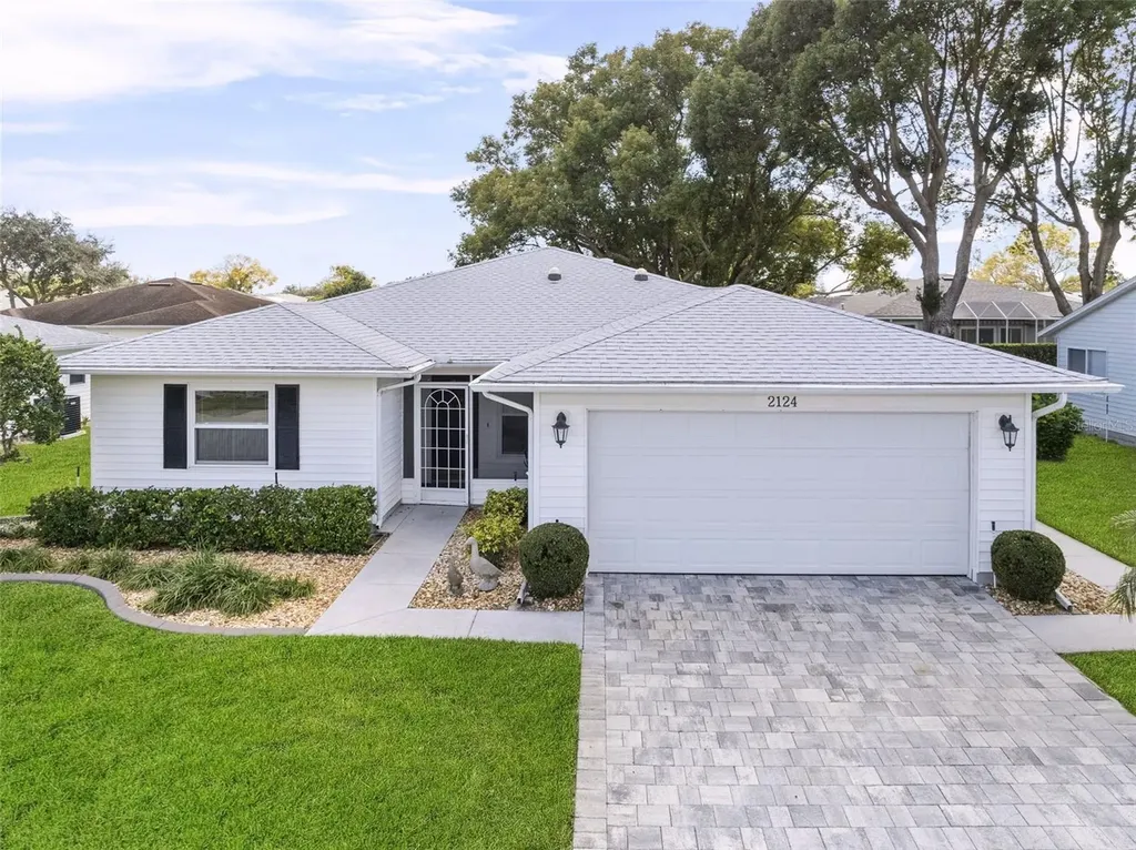 2124 Grand Cypress Drive Lakeland FL 33810