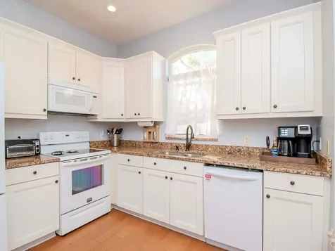 10107 Farmingdale Place Tampa FL 33624