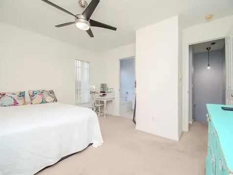 10107 Farmingdale Place Tampa FL 33624