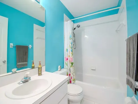 10107 Farmingdale Place Tampa FL 33624