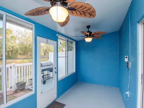 10107 Farmingdale Place Tampa FL 33624