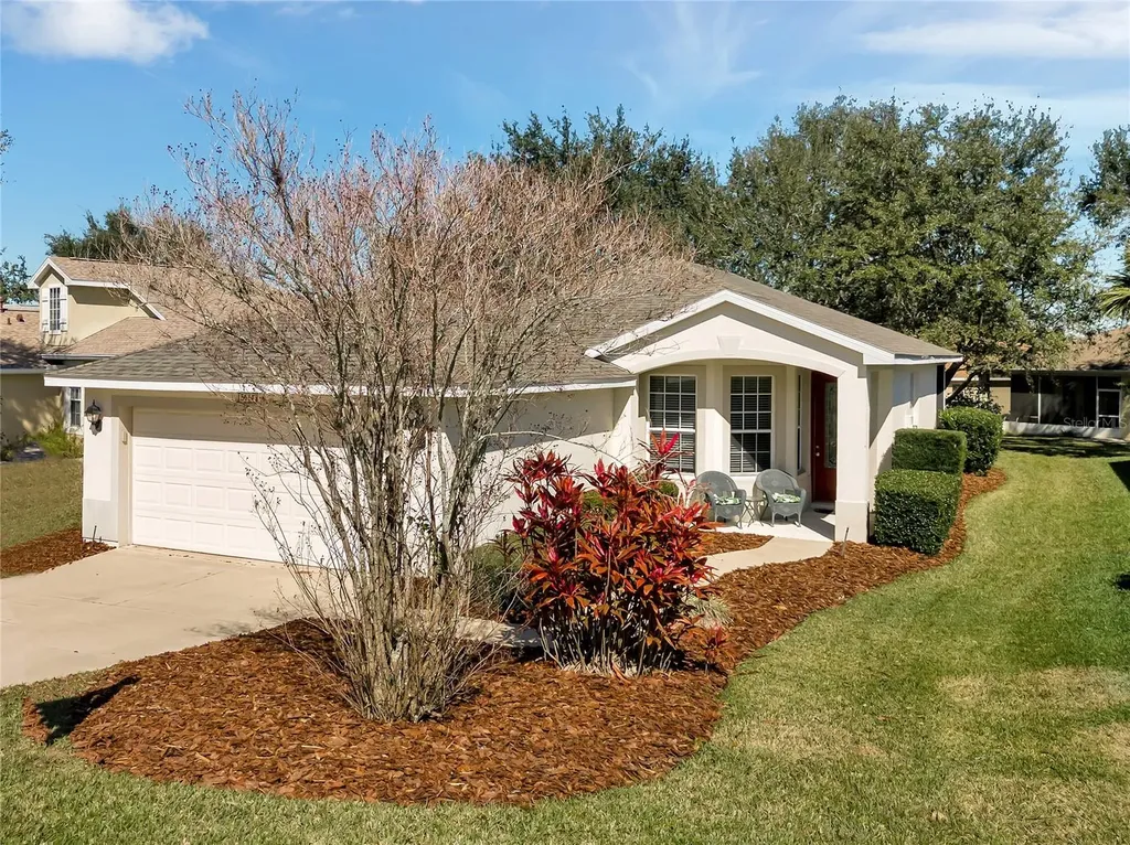 5064 Portsmouth Street Tavares FL 32778