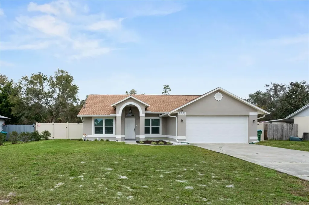 2732 Lightwood Street Deltona FL 32738