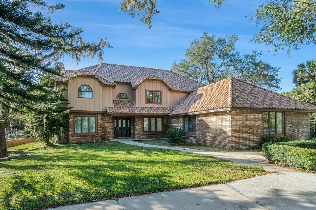 340 N Spaulding Cove Lake Mary FL 32746
