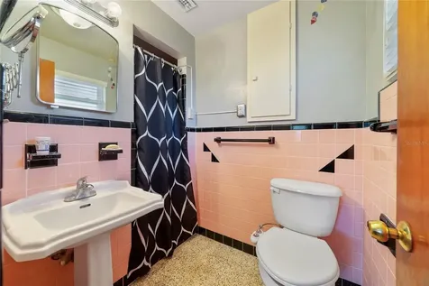 2535 Iroquois Avenue Sanford FL 32773