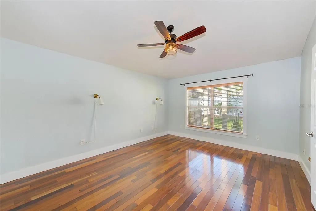 422 Down Pine Drive Seffner FL 33584